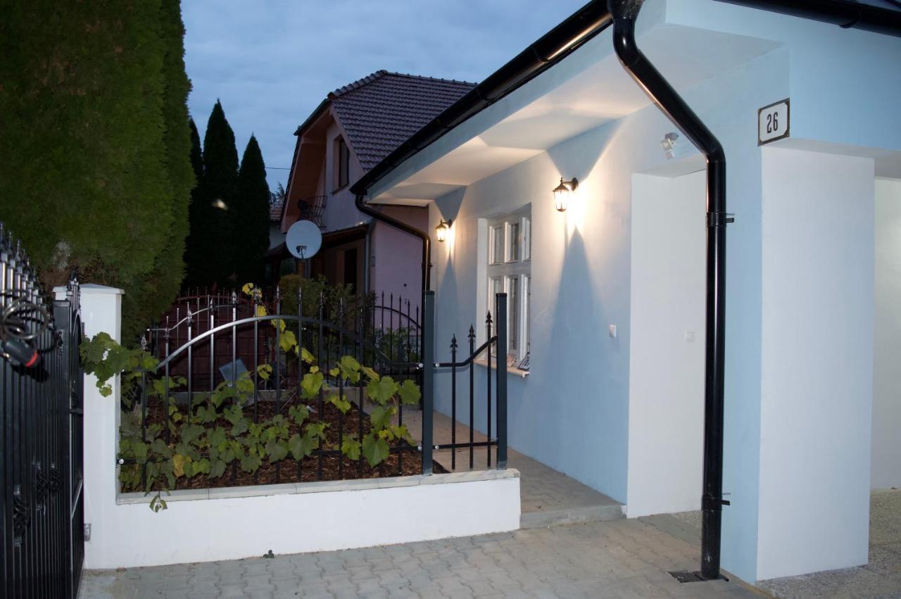 Apartmany Modry Dom Podhájska Exterior foto