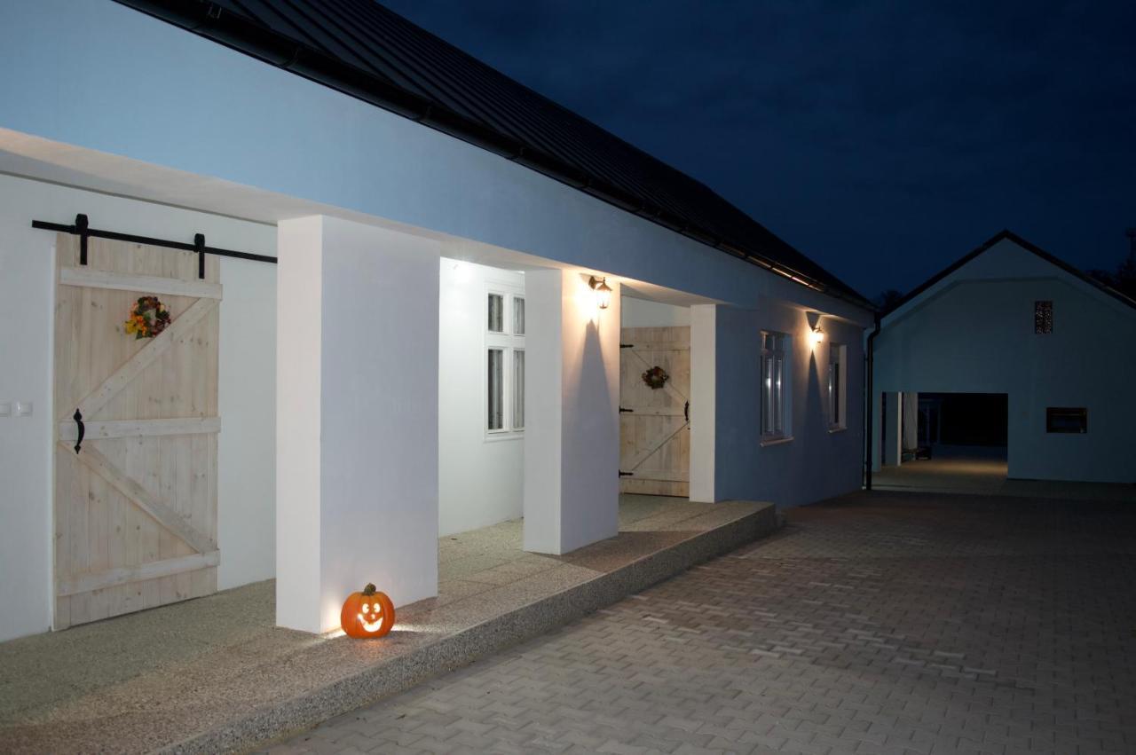 Apartmany Modry Dom Podhájska Exterior foto
