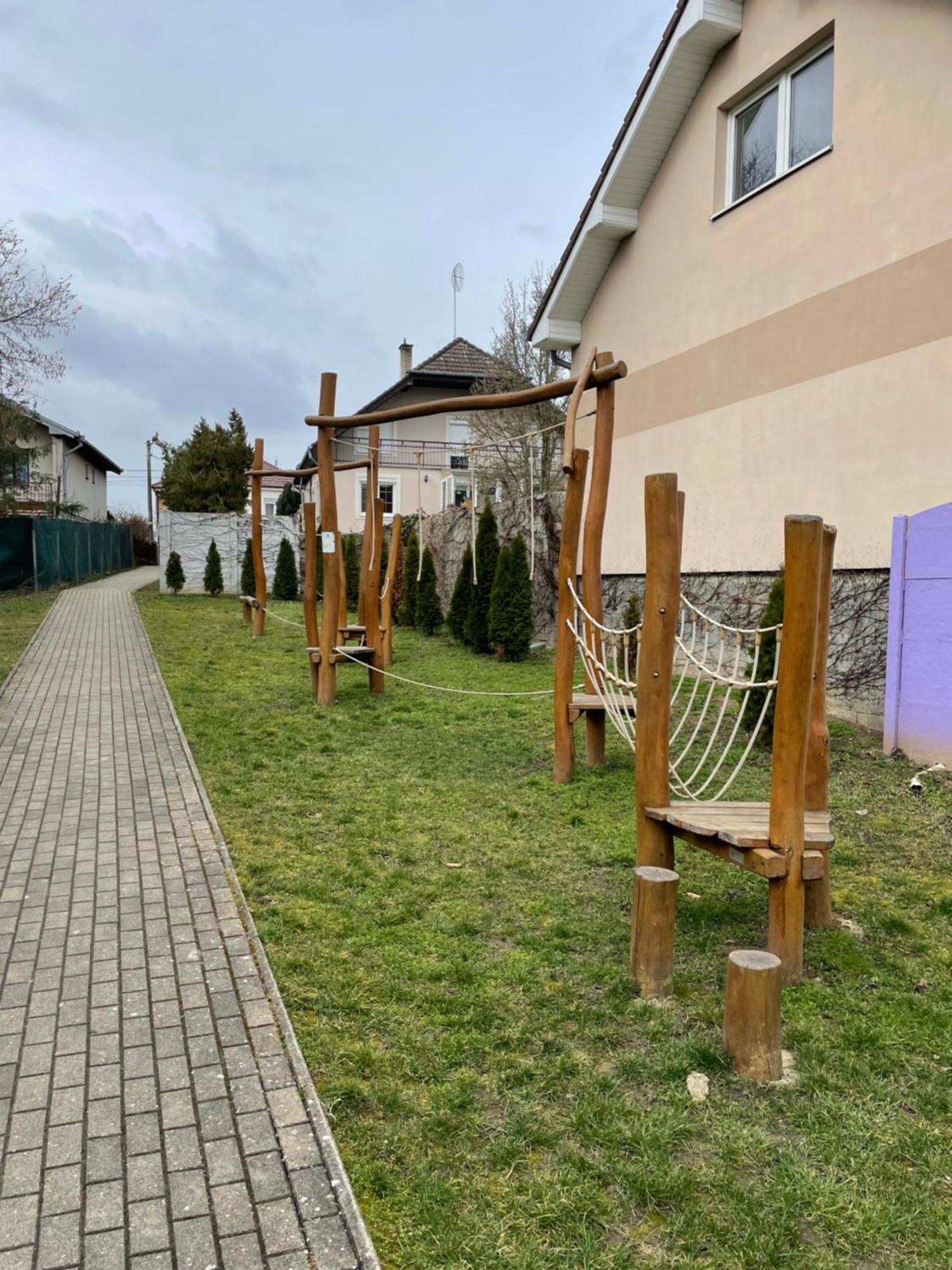 Apartmany Modry Dom Podhájska Exterior foto
